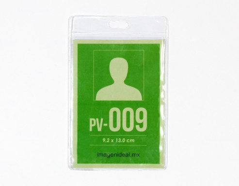 [PV-009] Portagafete vinil 9.2 x 13