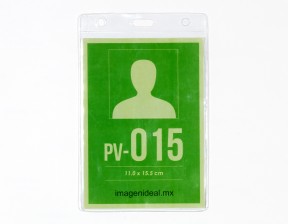 [PV-015] Portagafete vinil 11 x 15.5